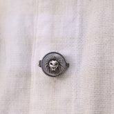 Lion’s Pride Pearl White Button Clip